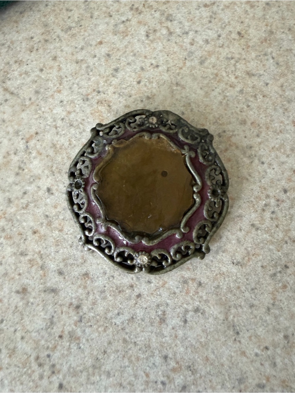 Vintage Round Decorative Small Picture Frame in Purple and Silver